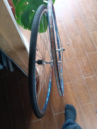 Juego de Ruedas 700 Mavic SUP