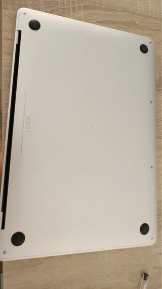 Apple MacBook Pro 2017 Plateado