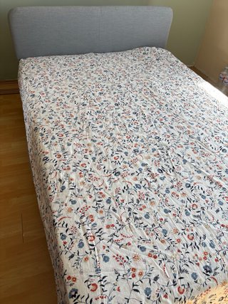 Cama IKEA SLATTUM cabecero tapizado (sin colchón)
