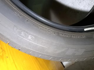 Bridgestone 235/55R20 102V