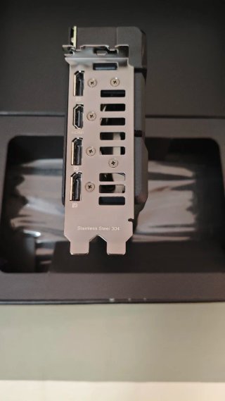 Tarjeta Gráfica ASUS Dual RTX 4070 SUPER 12GB