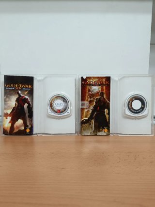 2 JUEGOS GOD OF WAR (PSP)