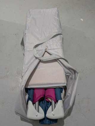 Cuna de viaje plegable