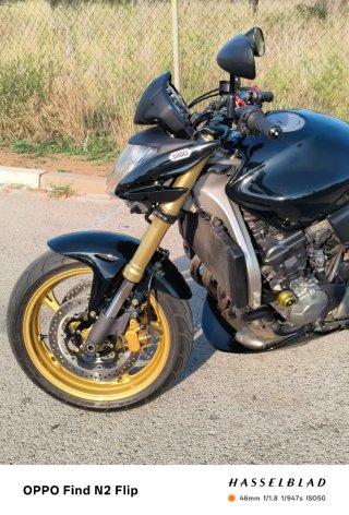 Honda CB 600F Hornet 2010 Negra/Dorada