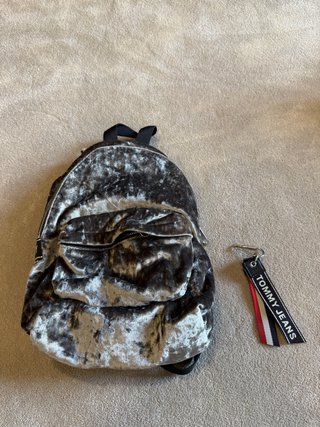 Mochila Tommy Jeans Gris