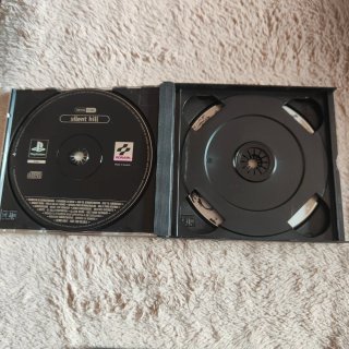 Lote PlayStation 1 (SCPH-9002) + 5 Juegos