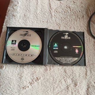 Lote PlayStation 1 (SCPH-9002) + 5 Juegos