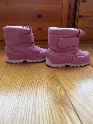 Botas de Nieve para  Niños Talla 26-27 los 2 pares