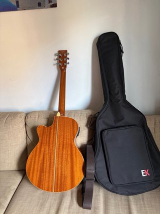 Guitarra Acústica Eastwood