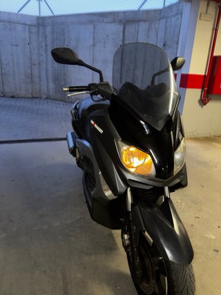 Yamaha X Max 125cc 2010
