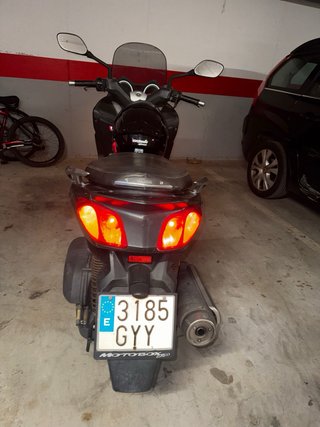Yamaha X Max 125cc 2010