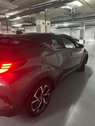 Toyota C-HR advance luxury 2020 7.800 km