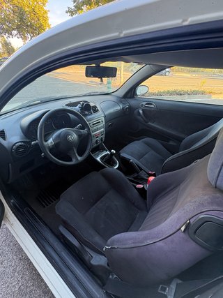 Alfa Romeo 147 2004