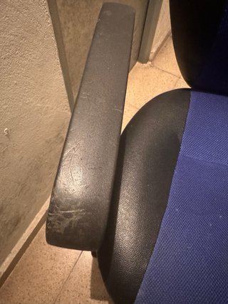 Silla de oficina con ruedas