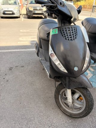 Piaggio Zip 4t 49cc Negra