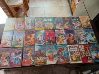 Lote de 24 Películas Disney en VHS