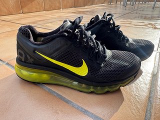 Zapatillas Nike Air Max Negras y Amarillas