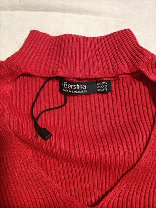 Camiseta Bershka Roja Manga Larga
