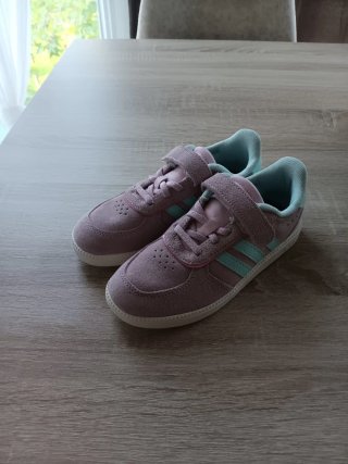 Bambas adidas número 33