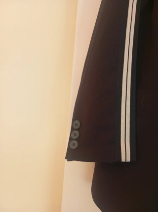 Ocasión/valor 175€ Chaqueta EIGHT Negra con Raya