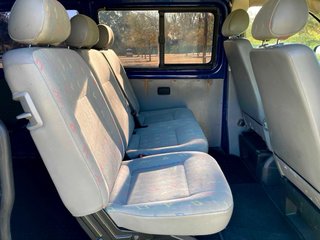 Volkswagen Transporter T5 2.5 TDI 130 cv Año 2006