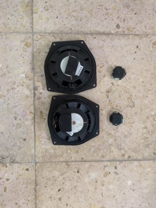 Altavoces y Tweeters delanteros Toyota RAV4