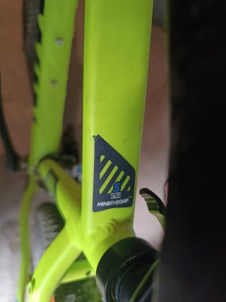 Bicicleta de Montaña Btwin Amarilla