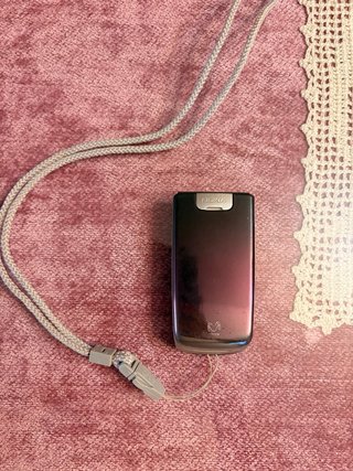 Móvil Nokia Color Berenjena