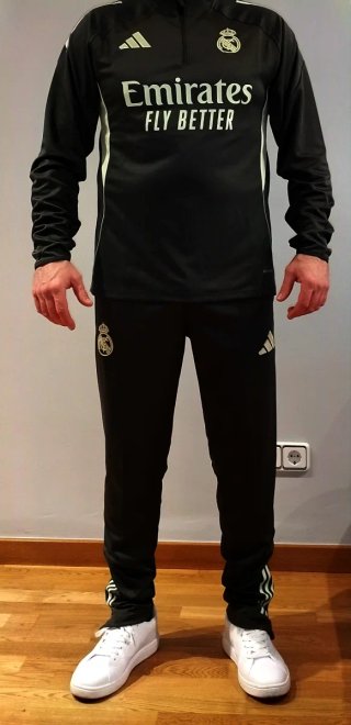 Chándal Real Madrid Adidas Gris/Verde Oliva.