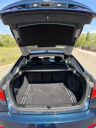 BMW 320d GT xDrive 2.0D