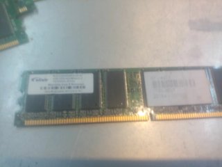 Memoria RAM DDR 400MHz CL3 2x512MB + 2x1GB