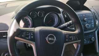Opel Zafira Tourer 2016
