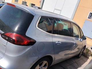 Opel Zafira Tourer 2016