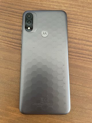 Motorola E20 gris en perfecto estado