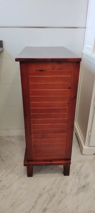 Mobile bar per vino in ciliegio con capacità per 12 bottiglie
