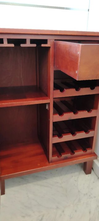 Mobile bar per vino in ciliegio con capacità per 12 bottiglie