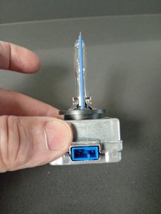 Bombilla Xenon D8S