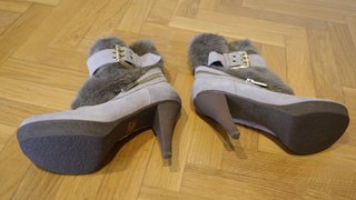 Botines de mujer beige y marrón
