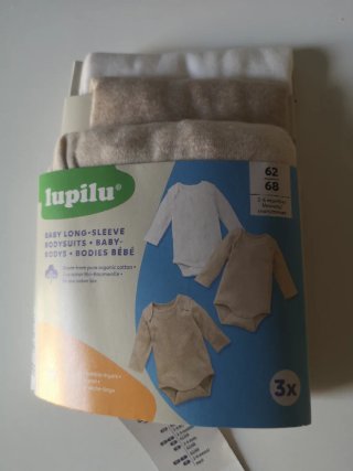 Conjunto Bebé Lupilu 3 Bodys y 2 Pantalones