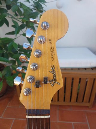 Fender Stratocaster Japonesa 1984