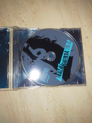 CD Malú - Guerra Fría