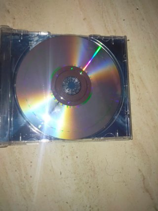 CD Malú - Guerra Fría