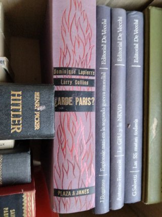 Caja de libros Hitler segunda Guerra Mundial