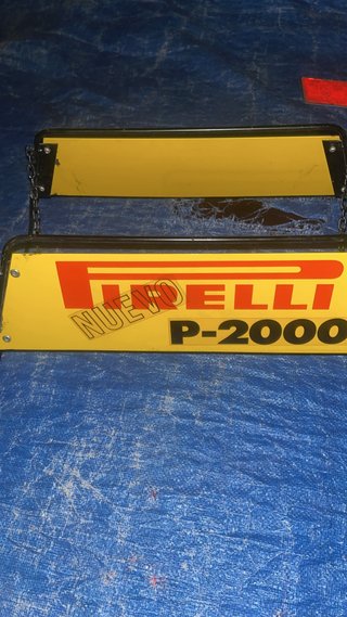 Porta rueda Pirelli P-2000