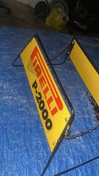 Porta rueda Pirelli P-2000