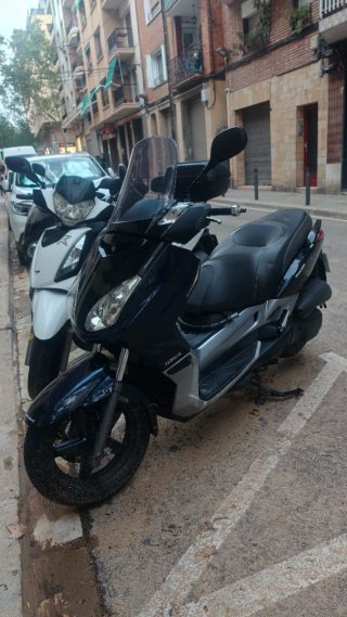 Yamaha XMAX