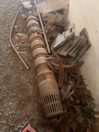 Bomba de agua para pozo + cabezal
