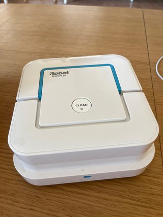 Robot Fregasuelos iRobot Braava jet. Para piezas