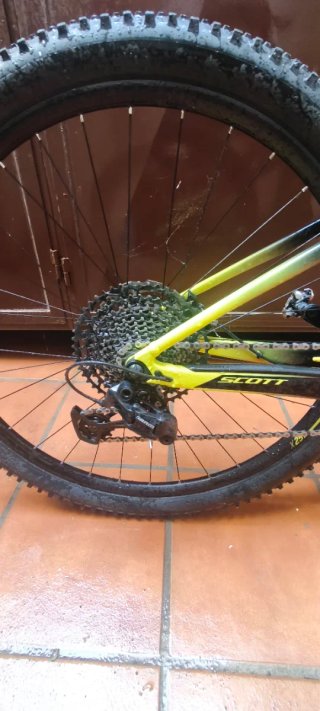 Bicicleta Scott Spark 970 (2020)