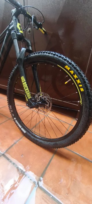 Bicicleta Scott Spark 970 (2020)